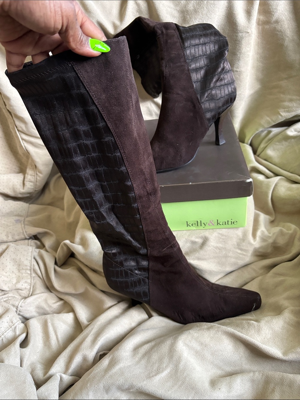 Kelly & Katie Brown Suede Tall Boots Women’s 9.5M